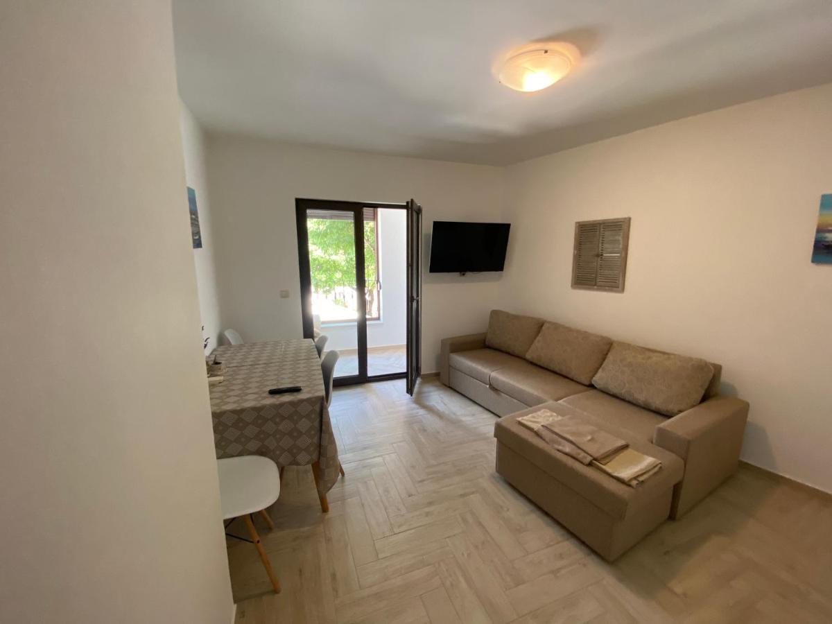 Apartments Nautica Novi Vinodolski Bagian luar foto