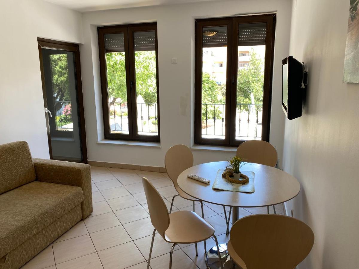Apartments Nautica Novi Vinodolski Bagian luar foto