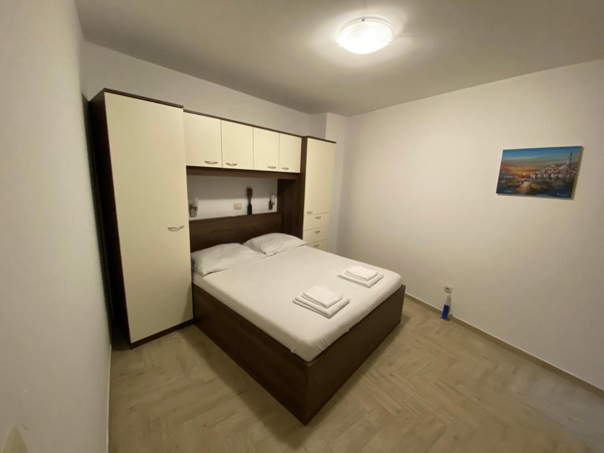 Apartments Nautica Novi Vinodolski Bagian luar foto