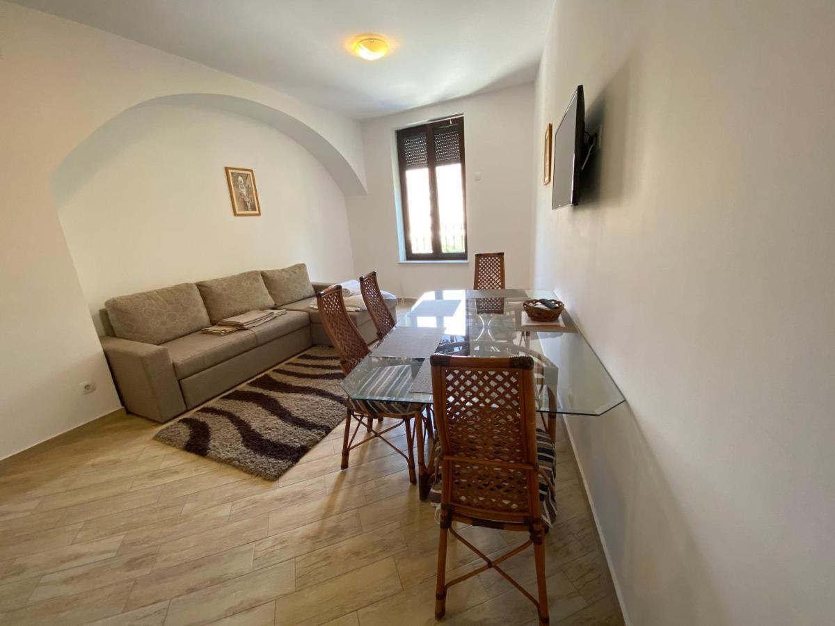 Apartments Nautica Novi Vinodolski Bagian luar foto